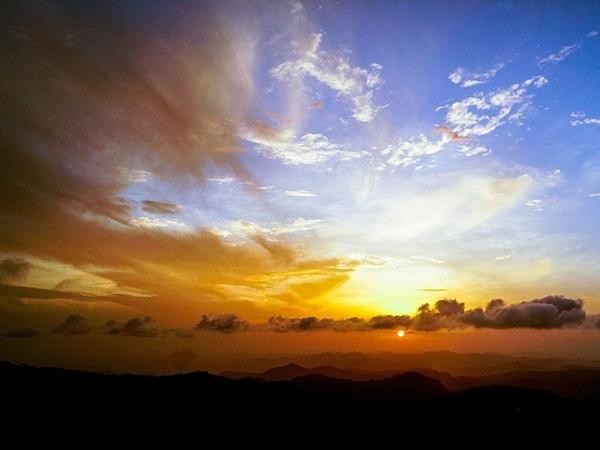 அலங்கரிக்கப்பட்ட ஏற்காடு