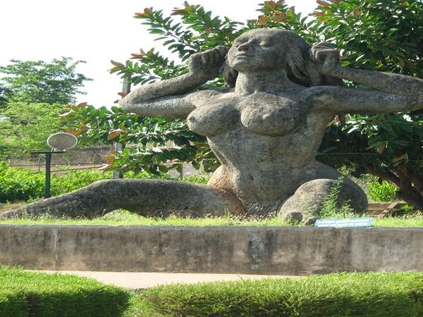 உயரம் என்ன தெரியுமா