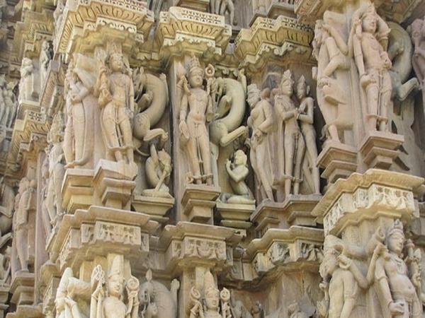 தேவி ஜக்தம்பா கோயில்