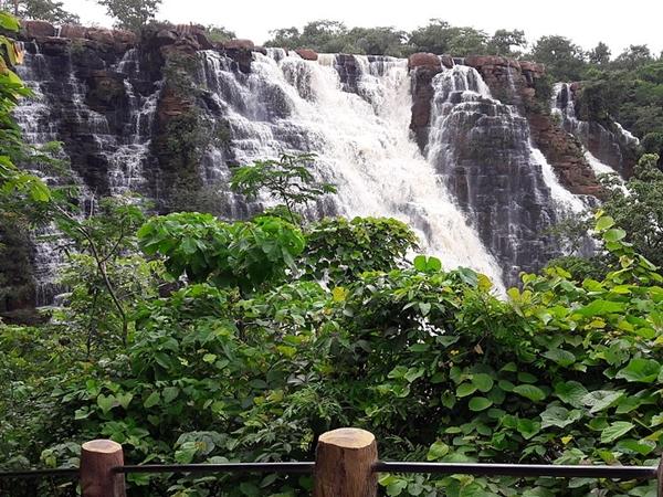 அருகில் உள்ள சுற்றுலாத் தலங்கள்