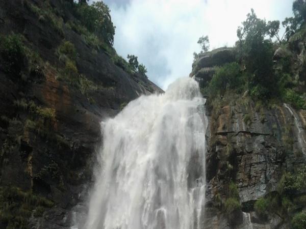 மாசிலா நீர்வீழ்ச்சி