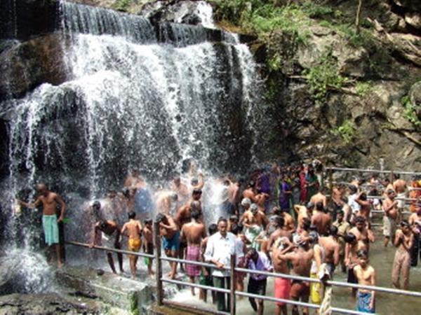சுருளி நீர்வீழ்ச்சி