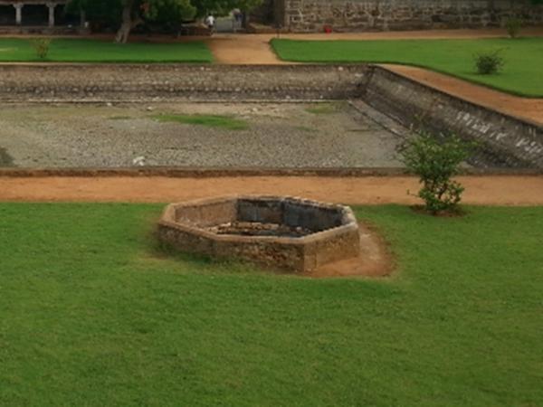 தூயநீர்க் கிணறு