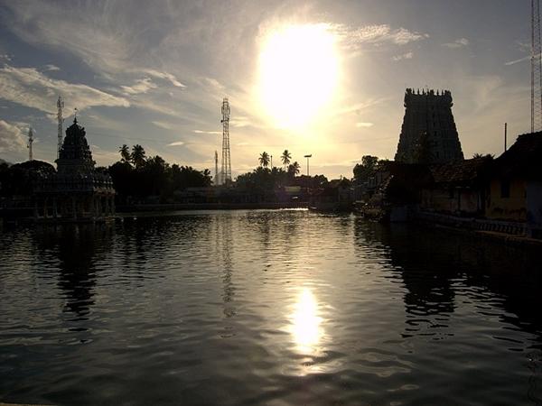 அருகாமையிலுள்ள இடங்கள்