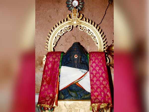 திருநாரையூர் பொள்ளாப்பிள்ளையார் கோவில்