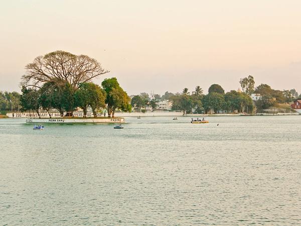 இந்த வழித்தடத்தில் இருக்கும் சுற்றுலாத் தளங்கள்