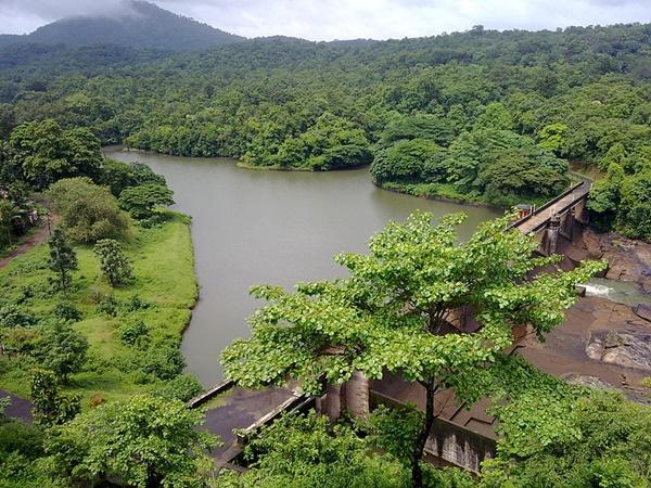 பாலருவி நீர்வீழ்ச்சி