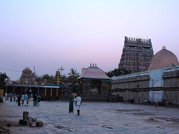 ஆயிரம் ஆண்டு பழமையான சிவன் கோயில்