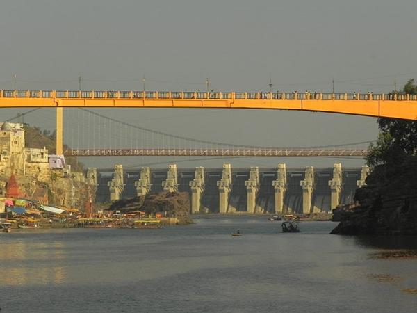 சர்தார் சரோவார்