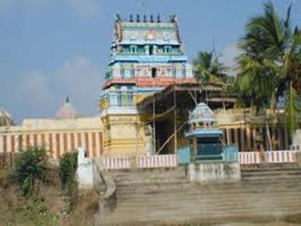 புனித தலமாக விளங்கும் சீர்காழி