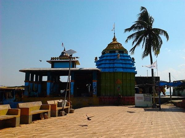 புன்னியத் தீவு