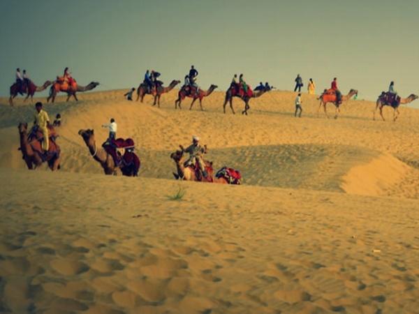 ஜெய்சால்மர் ஒட்டக சவாரி