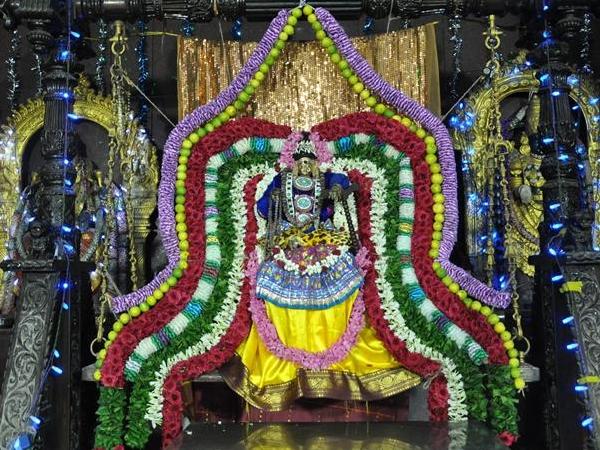 திருவேற்காடு கருமாரி அம்மன்
