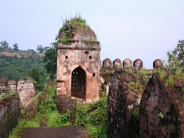 பலமு கோட்டைகள்