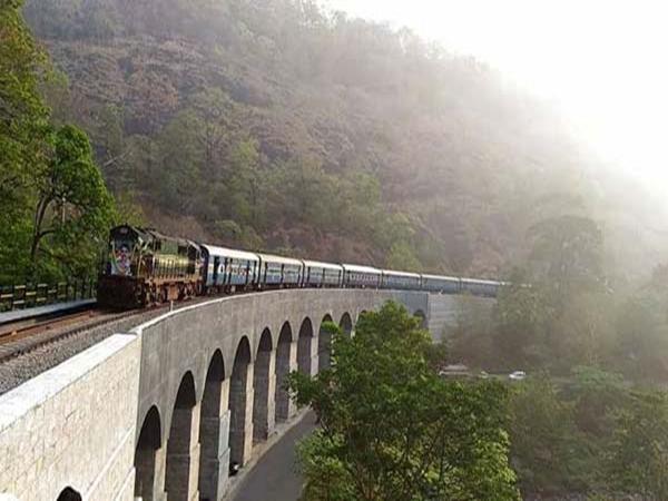 இரு மாநில எல்லைப் பகுதி
