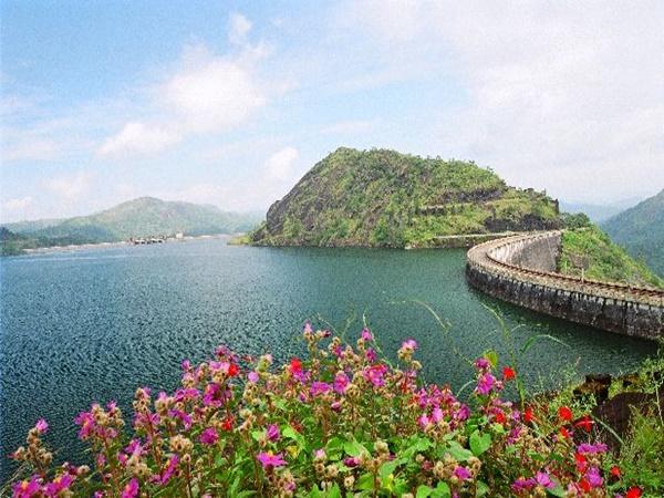இடுக்கி அணையின் சிறப்பு