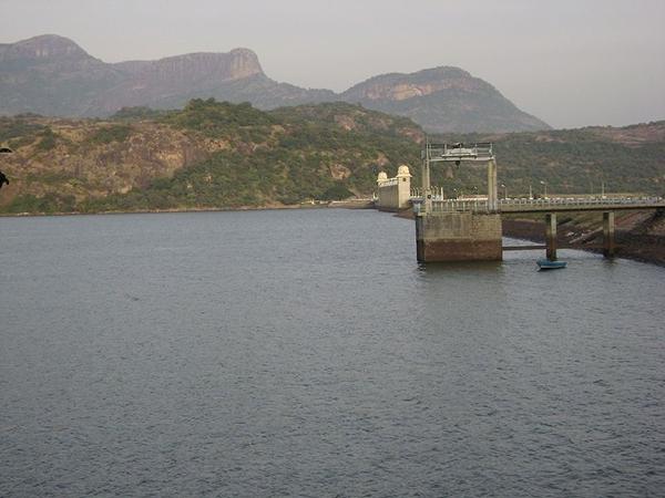 அமராவதி அணை