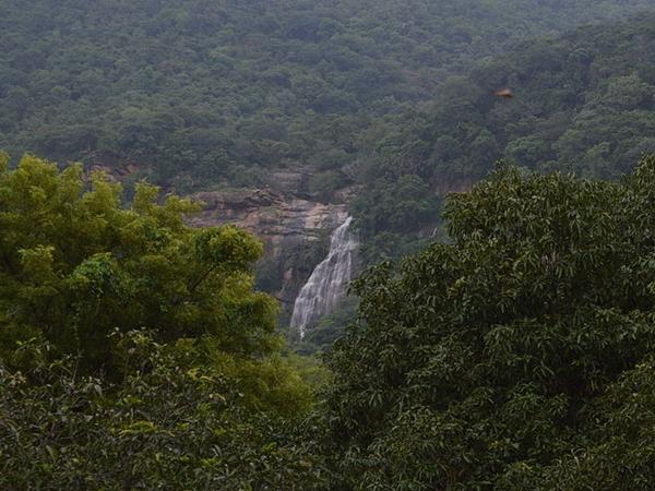 நறுமண சுற்றுலாத் தலம்