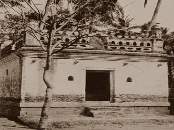மருதநாயகம் நினைவிடம்