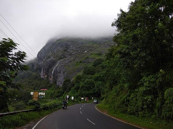சின்னார் சரணாலயம் - கொழுக்குமலை