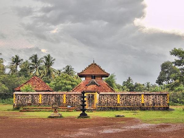அம்மன்குடி துர்கா தேவி கோவில்