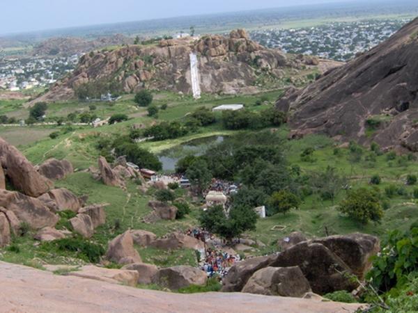 அதோனி கோட்டை