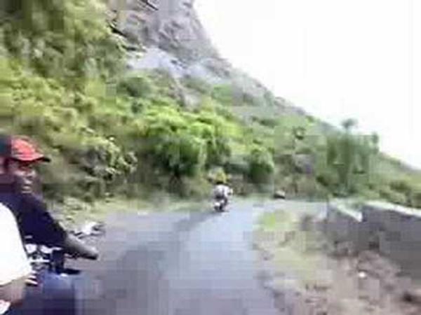 பயண வழிகாட்டி