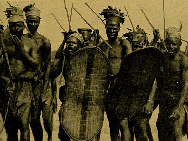 ஆங்கிலேயர்களால் பாதிப்பு