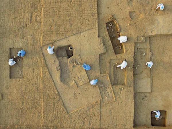 குஜராத்தே தமிழர்கள் கையில்
