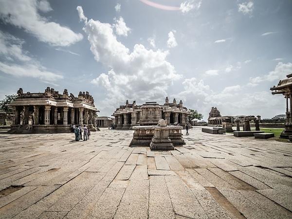 தொழில் நுட்ப அதிசயம்