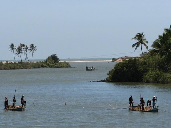 விமானம் மூலமாக