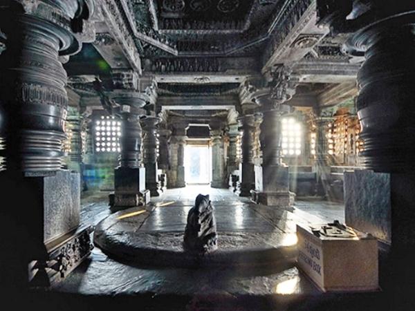 சூரியன் தலம்
