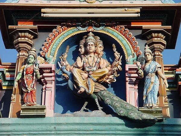 உருமாறும் கந்தன்
