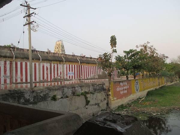 வேறு பெயர்