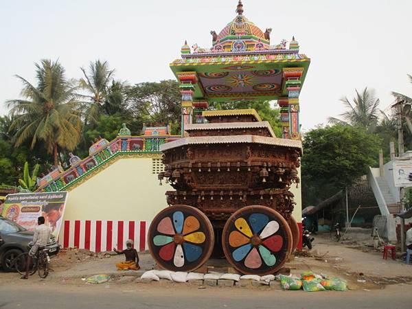 கும்பகோணத்திலிருந்து எப்படி செல்வது?