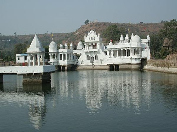 காணவேண்டிய இடங்கள்