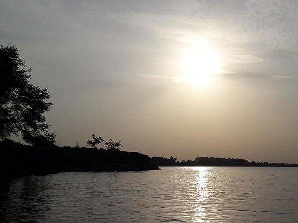 பவானித் தீவின் அழகிய காட்சிகள்