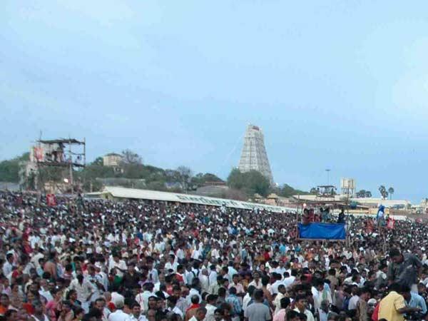 வேல் வாங்கும் நிகழ்வு