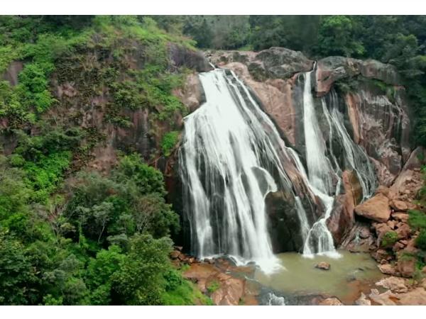 இந்த மலை எங்கே இருக்கு தெரியுமா?