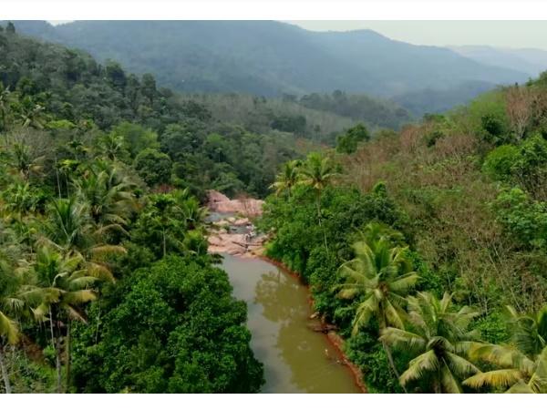 இடுக்கியின் நீர்வீழ்ச்சிகள்
