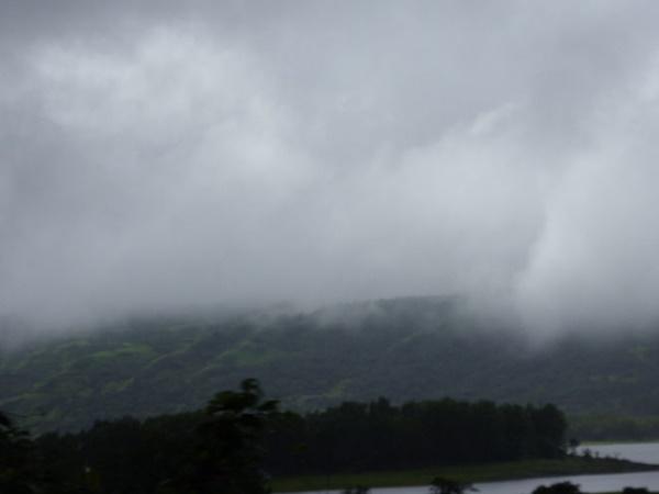 ❑ பிரபு மூக்கு மலையேற்றம்