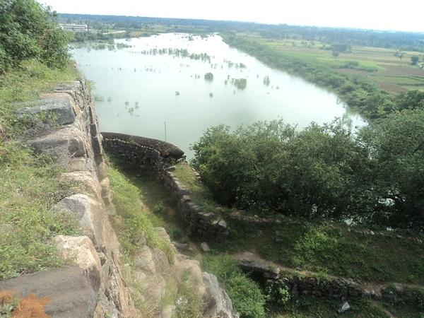 சோழகங்கம் ஏரி
