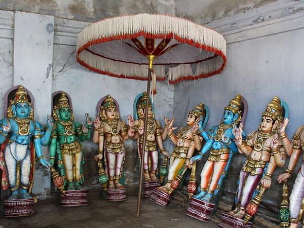 வல்வில் ராமன் கோவில்