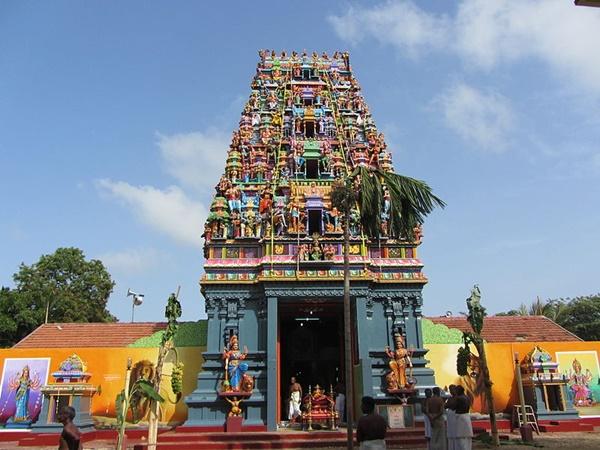 நெல்லுக்கடை மாரியம்மன் கோவில்