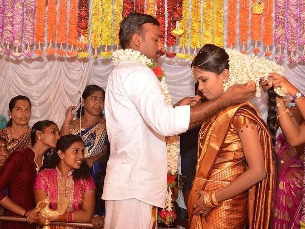 கன்னிப் பெண்கள் திருமணம் கைக்கூட