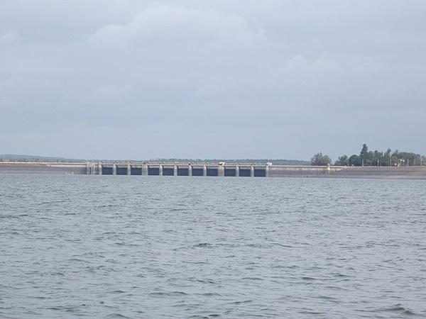 முல்லா அணை