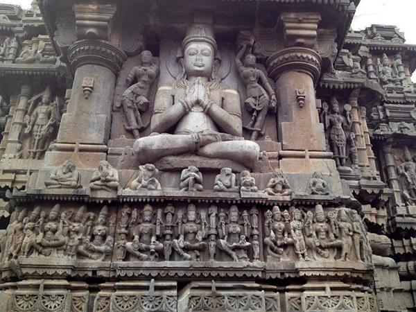 நாக்நாத் ஜோதிர்லிங்க கோயில்
