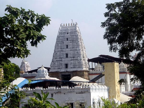 பத்ராச்சலம் சுற்றுலா வழிகாட்டி - ஈர்க்கும் இடங்கள், எப்படி அடைவது பத்ராச்சலம் சுற்றுலா வழிகாட்டி - ஈர்க்கும் இடங்கள், எப்படி அடைவது