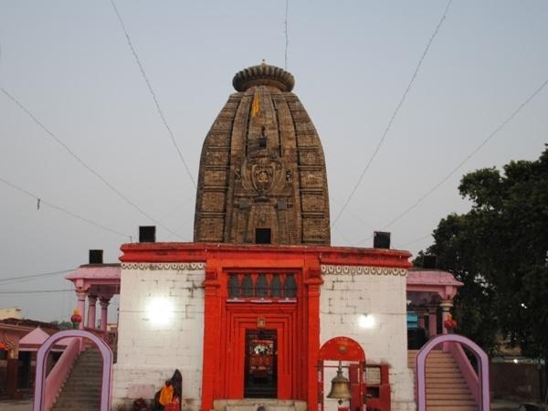 போஜ்பூரின் அழகிய சுற்றுலாத் தளங்களை காண்போம் போஜ்பூரின் அழகிய சுற்றுலாத் தளங்களை காண்போம்