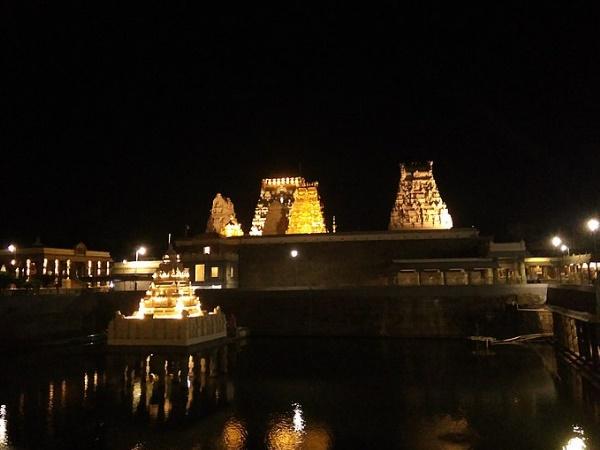 ஆதி நாயகி அம்மன் கோவில்